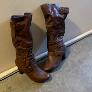 Wide width and wide calf size 10 boots brown